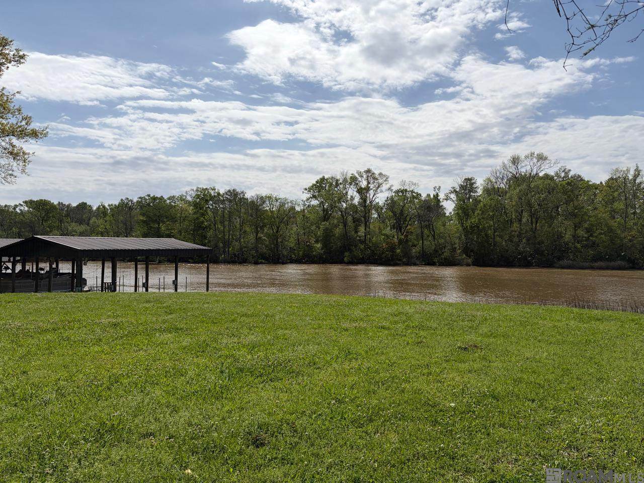 https://bt-photos.global.ssl.fastly.net/batonrouge/orig_boomver_1_2026004741-2.jpg