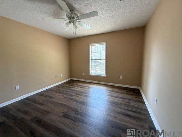 https://bt-photos.global.ssl.fastly.net/batonrouge/orig_boomver_1_2026005875-2.jpg