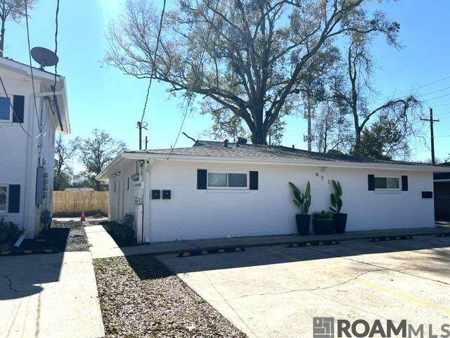 977 Grant St - Photo 1
