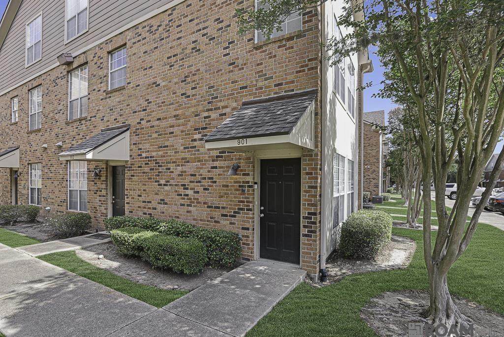 https://bt-photos.global.ssl.fastly.net/batonrouge/orig_boomver_1_2026007184-2.jpg