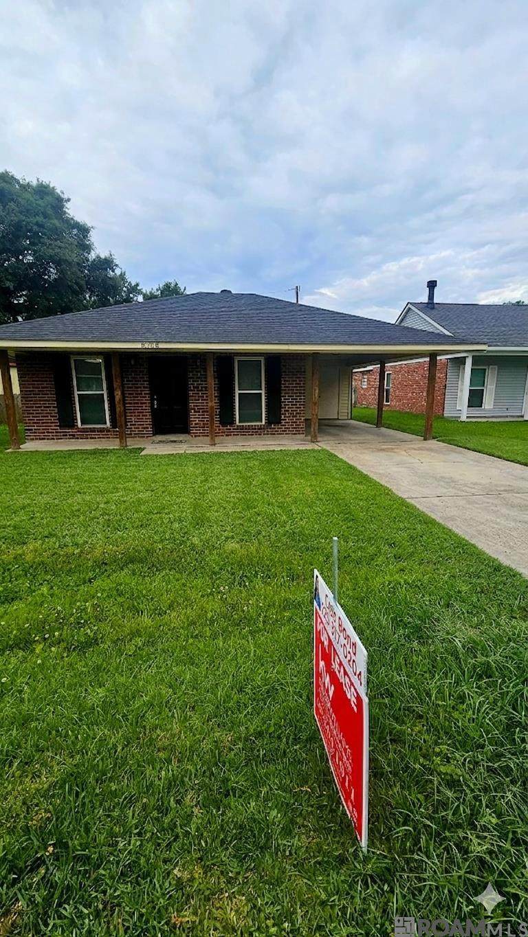 8708 Montclair St - Photo 1