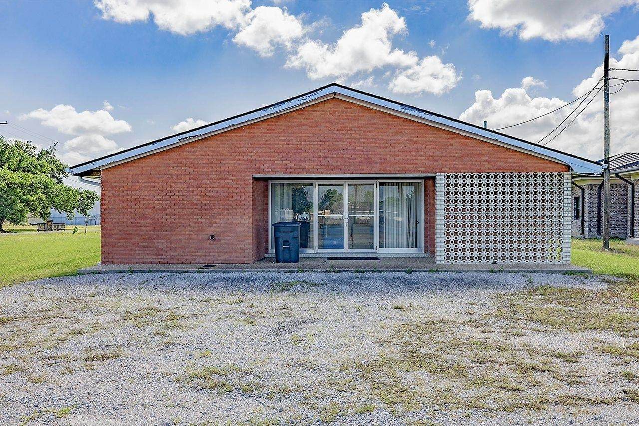 16506 West Main Street - Photo 1