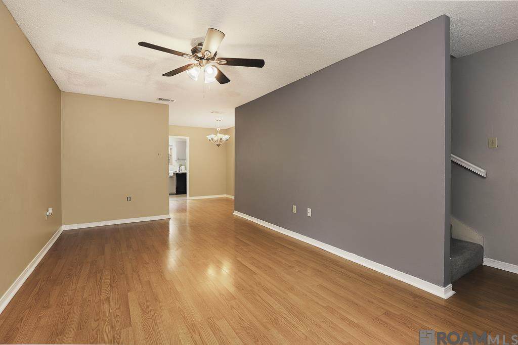 https://bt-photos.global.ssl.fastly.net/batonrouge/orig_boomver_1_2026008791-2.jpg