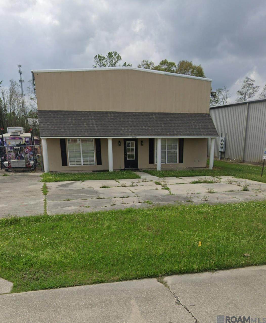 17373 Vallee Ct - Photo 1