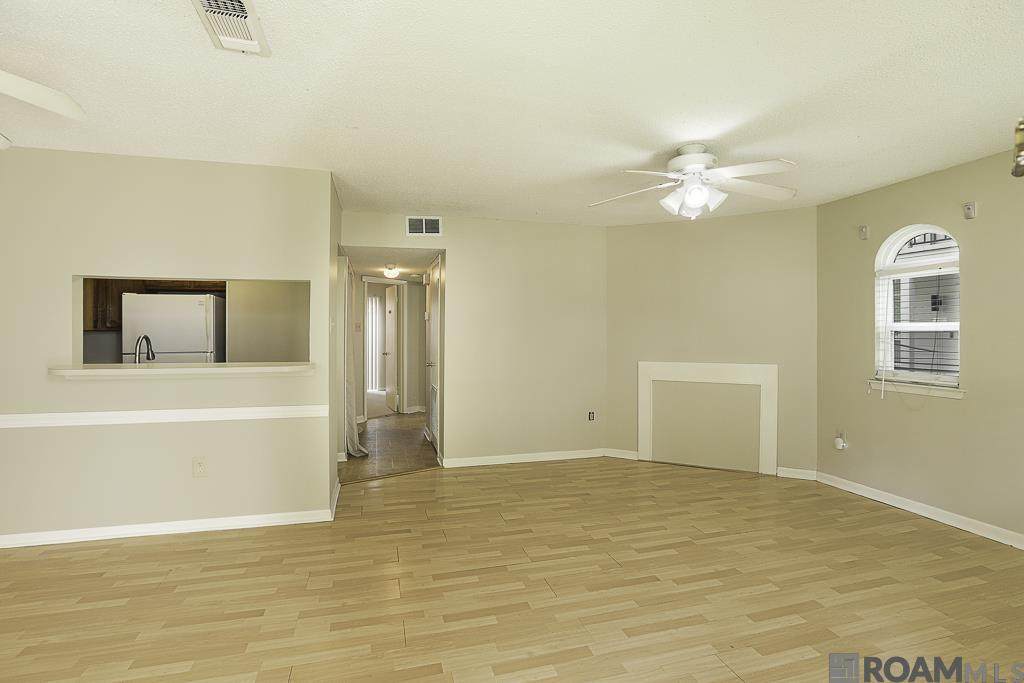 https://bt-photos.global.ssl.fastly.net/batonrouge/orig_boomver_1_2026010136-2.jpg