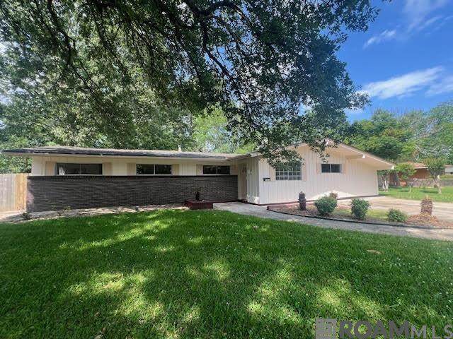 2464 Kensington Dr - Photo 1
