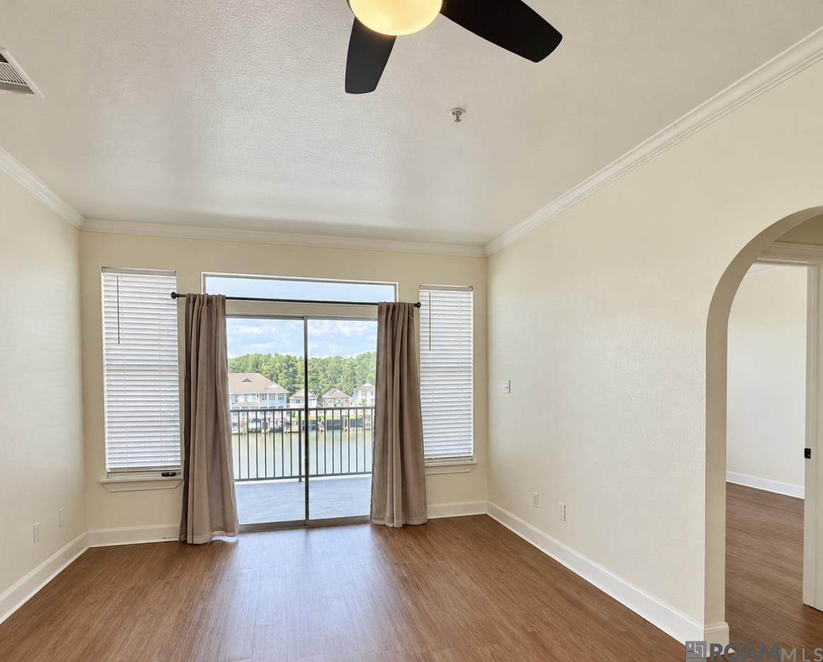https://bt-photos.global.ssl.fastly.net/batonrouge/orig_boomver_2_2026010641-2.jpg
