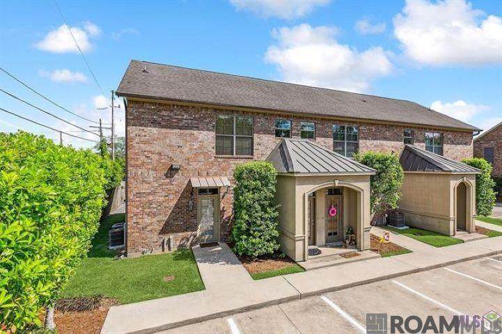 888 Kenilworth Pkwy - Photo 1