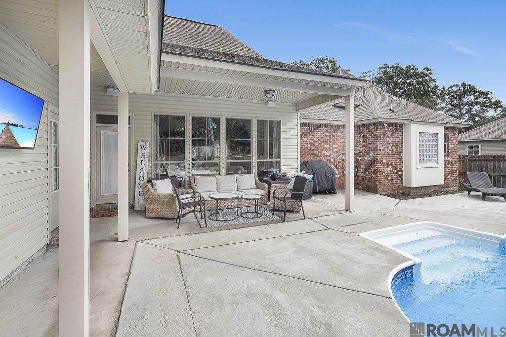 https://bt-photos.global.ssl.fastly.net/batonrouge/orig_boomver_1_2026011776-2.jpg