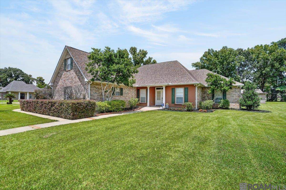 16255 Oakland Dr - Photo 1