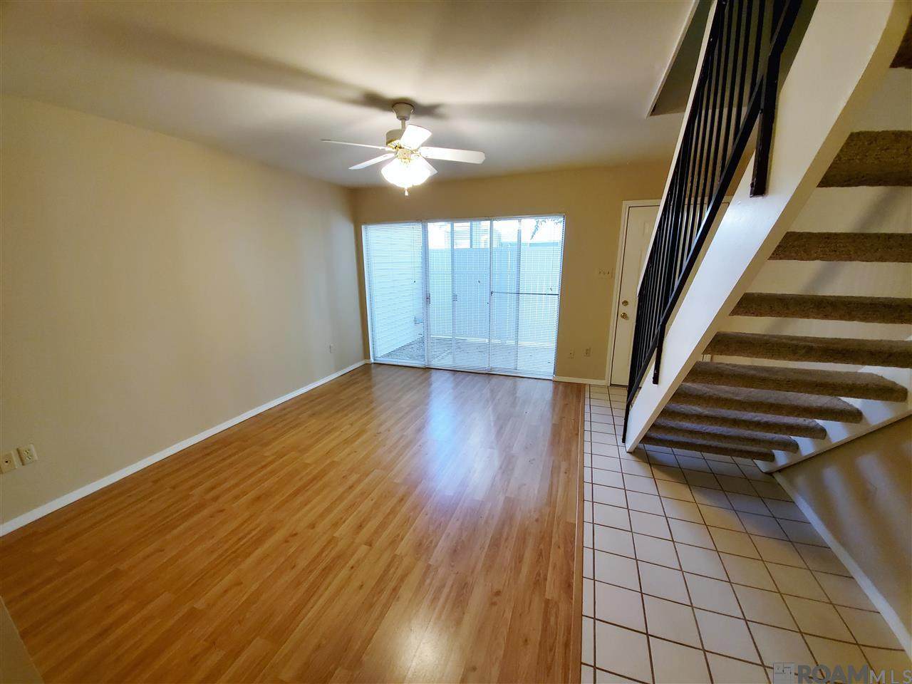 454 Parker Blvd - Photo 1