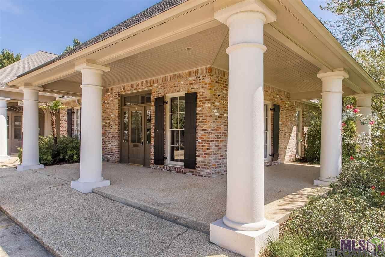 10713 Oak Hills Pkwy - Photo 1