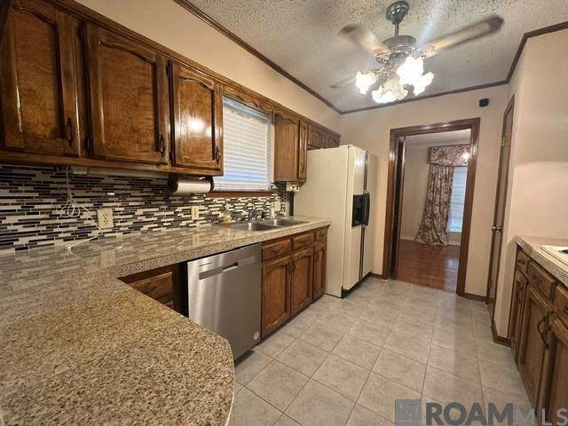 https://bt-photos.global.ssl.fastly.net/batonrouge/orig_boomver_1_2026012657-2.jpg