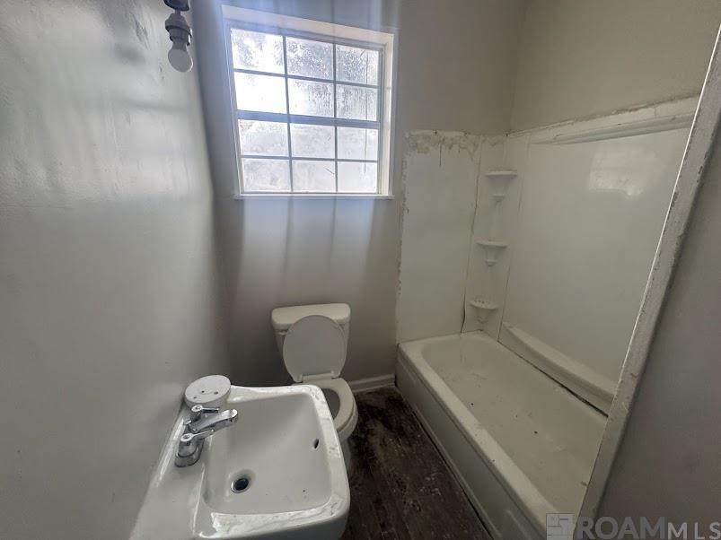 https://bt-photos.global.ssl.fastly.net/batonrouge/orig_boomver_1_2026012750-2.jpg