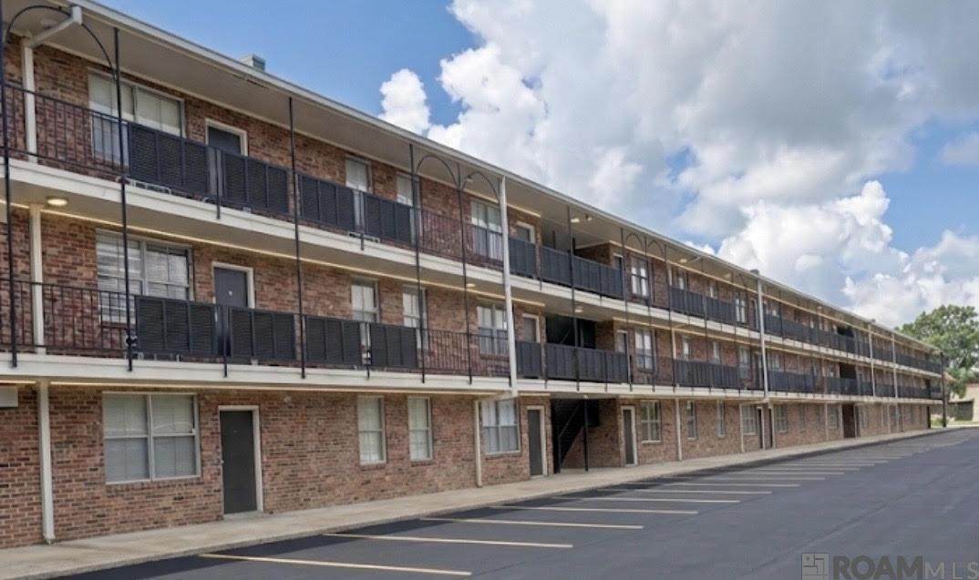 3101 Highland Ave - Photo 1