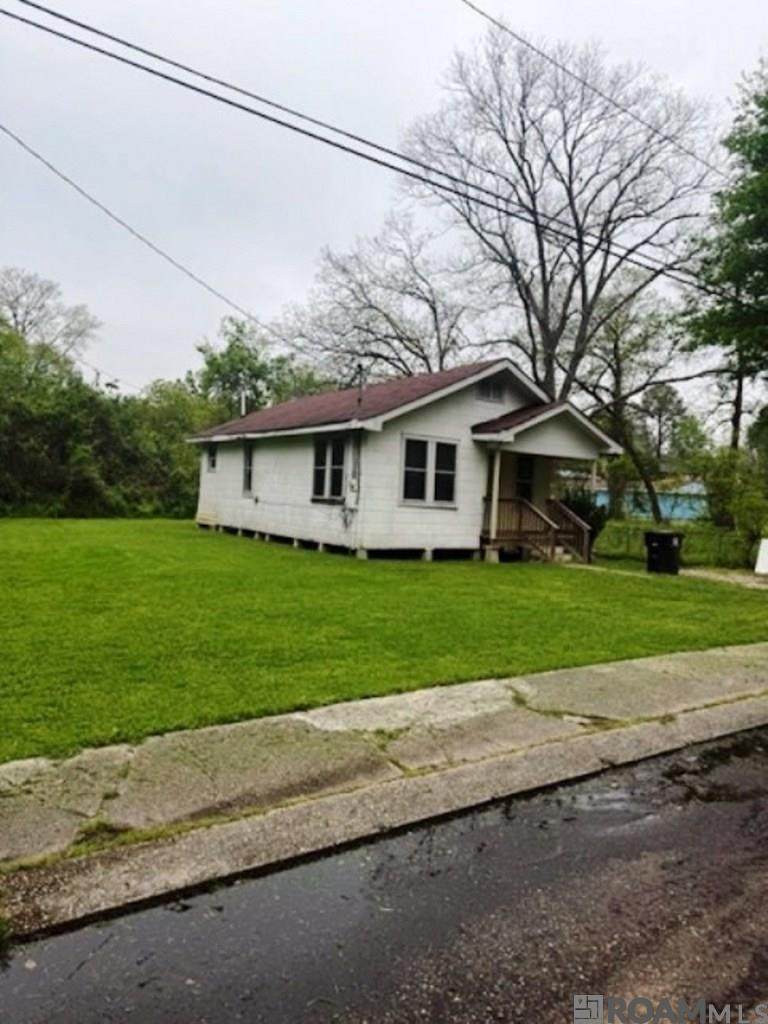 2254 Missouri St - Photo 1