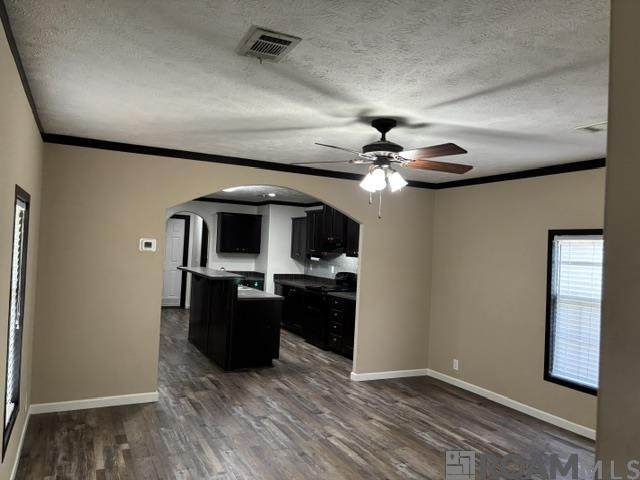 https://bt-photos.global.ssl.fastly.net/batonrouge/orig_boomver_1_2026013478-2.jpg