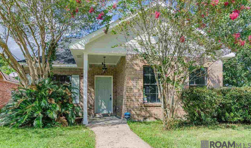 10253 Stonehaven Ave - Photo 1