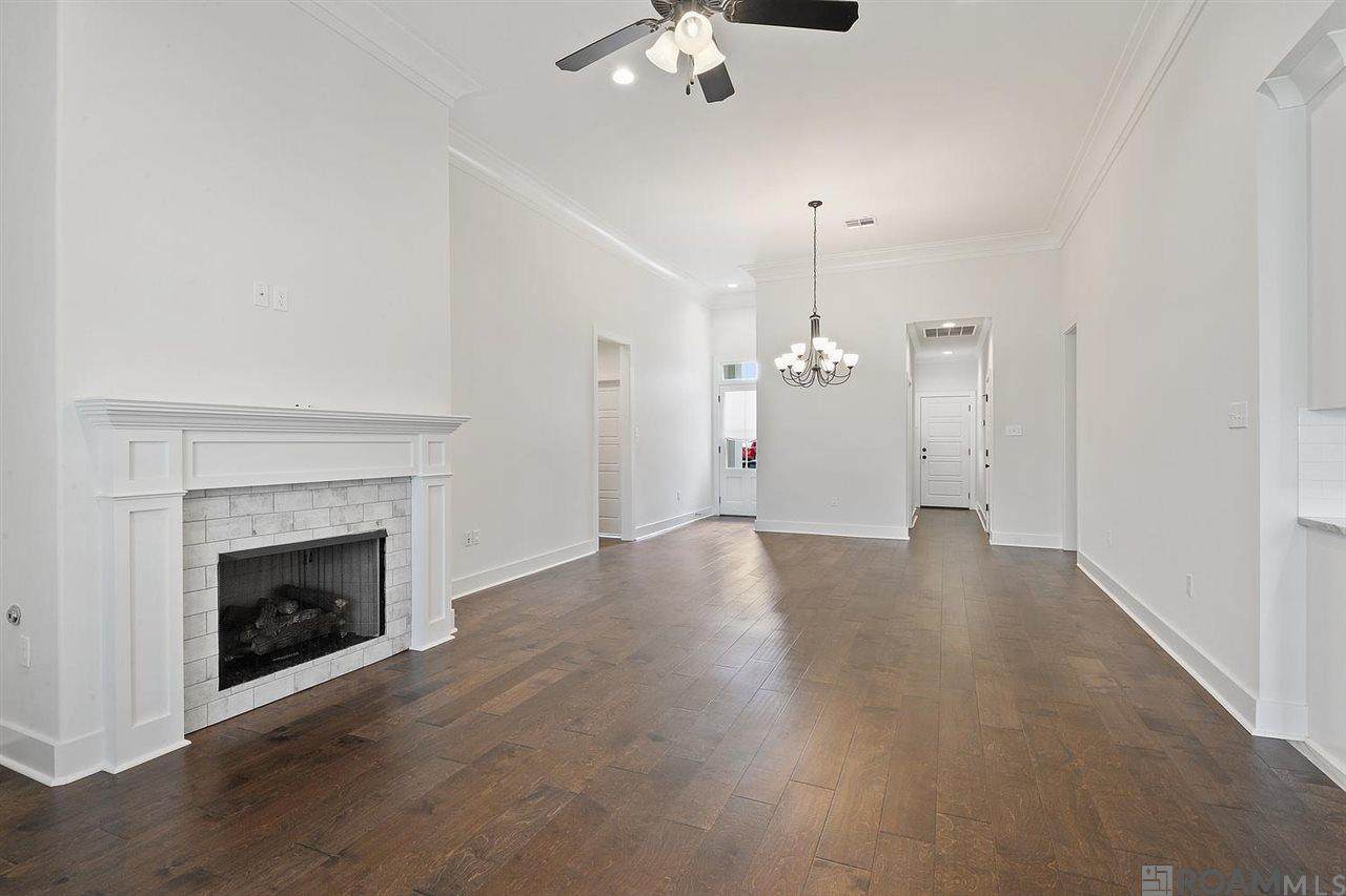 https://bt-photos.global.ssl.fastly.net/batonrouge/orig_boomver_1_2026014020-2.jpg