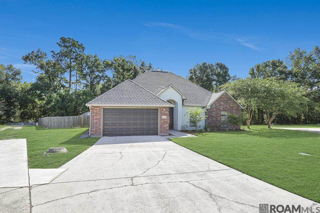 22782 Greencliff Dr - Photo 1