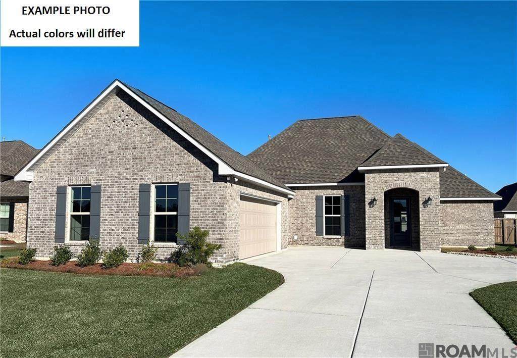 8865 Lyndanne Drive - Photo 1