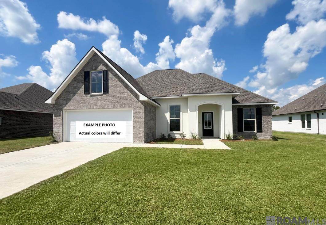 8774 Lyndanne Drive - Photo 1