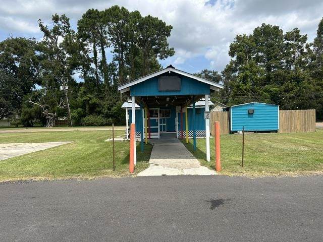 515 Main St - Photo 1