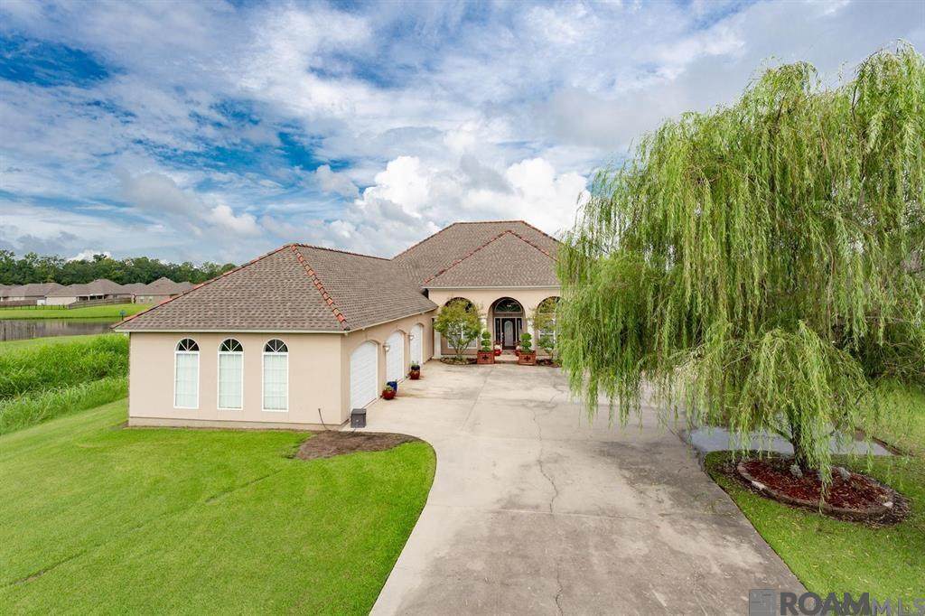4710 Little Hope Dr - Photo 1