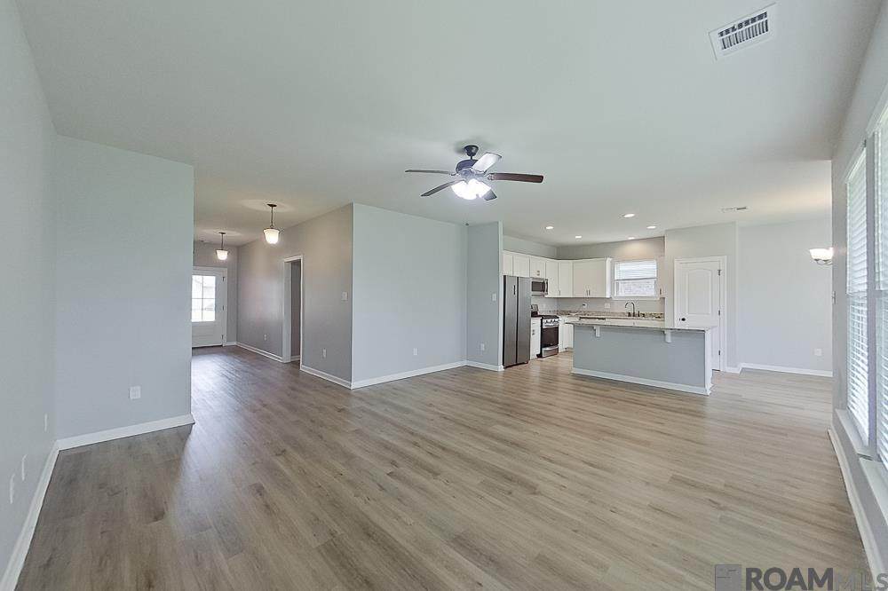https://bt-photos.global.ssl.fastly.net/batonrouge/orig_boomver_1_2026015749-2.jpg