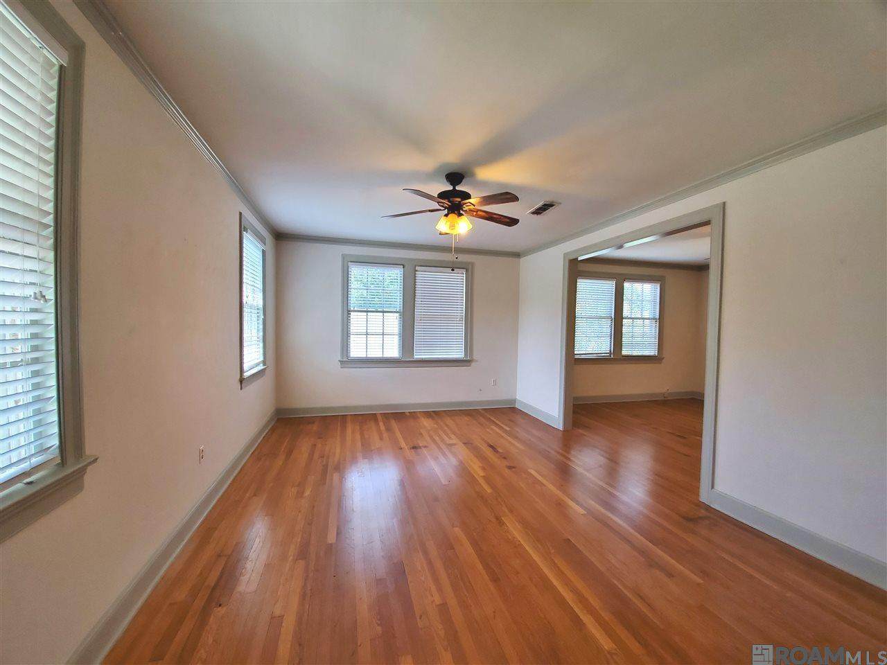 https://bt-photos.global.ssl.fastly.net/batonrouge/orig_boomver_1_2026015786-2.jpg