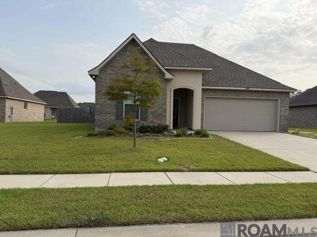 4808 Belmont Ave - Photo 1