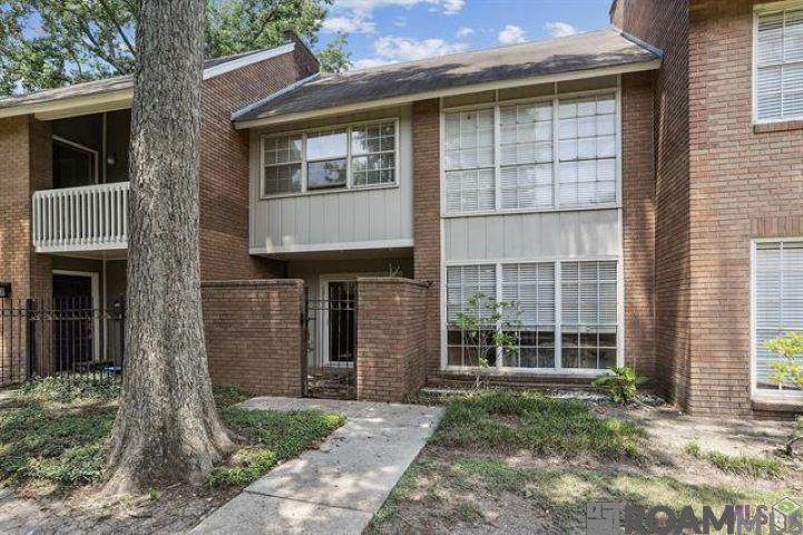 2151 Stonehenge Ave - Photo 1
