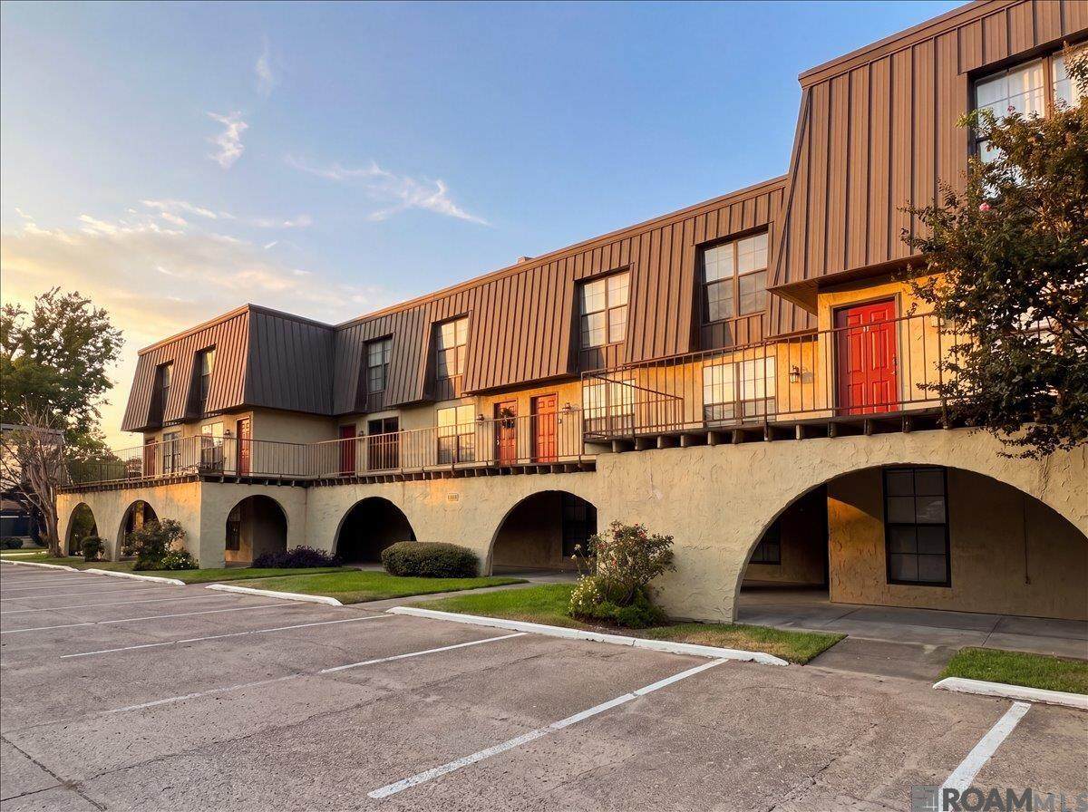 10292 Unit 2 Winston Ave - Photo 1