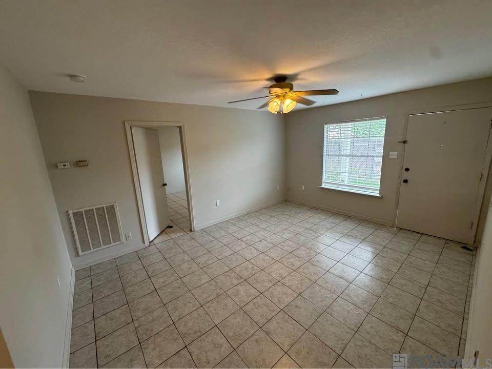 https://bt-photos.global.ssl.fastly.net/batonrouge/orig_boomver_1_2026016643-2.jpg