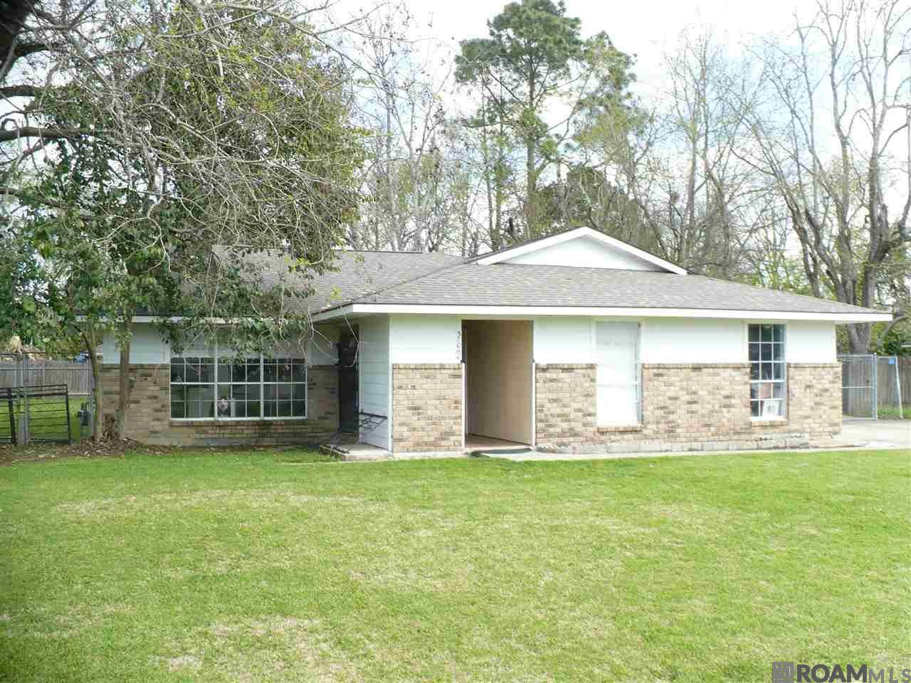 37060 John St - Photo 1