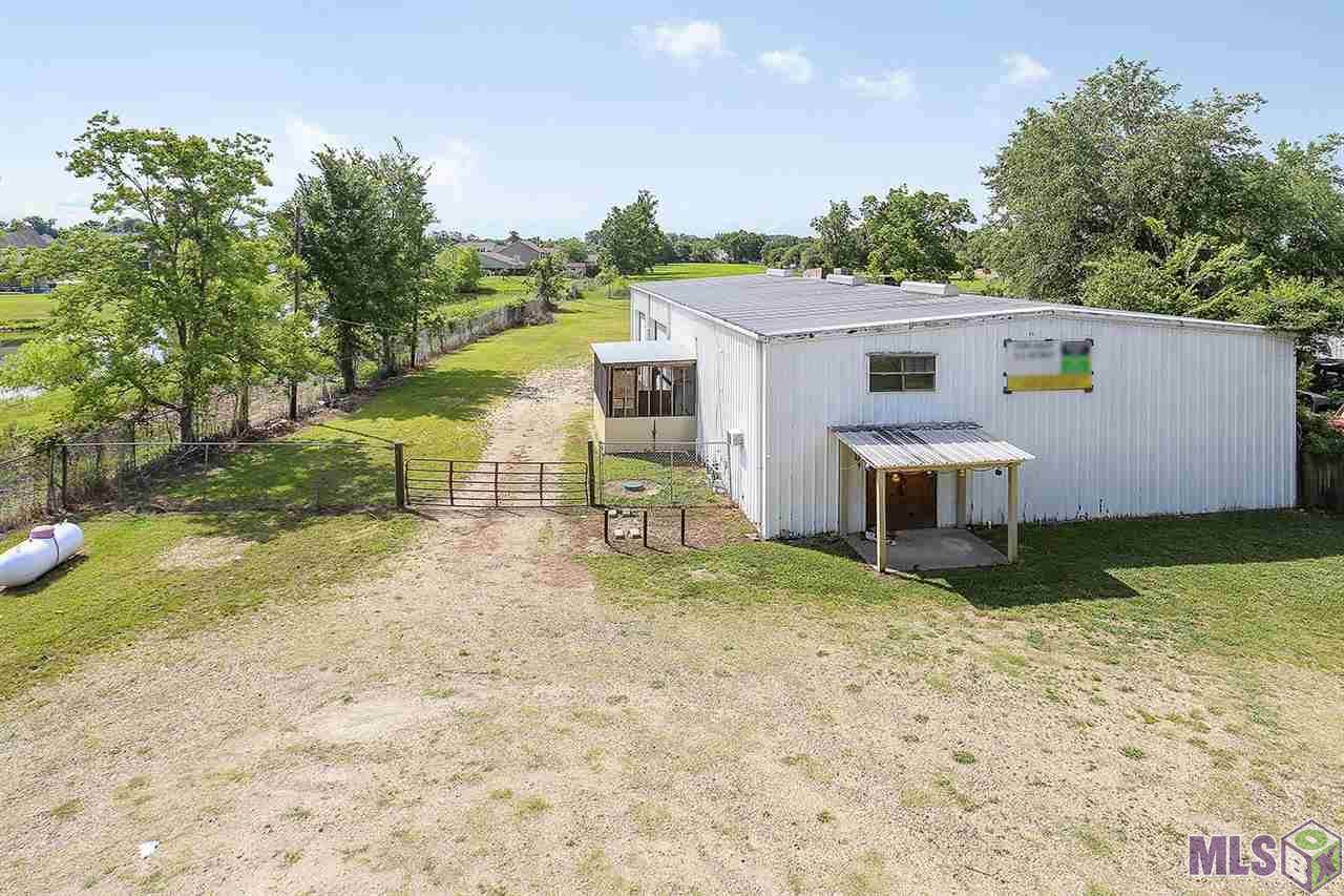 41237 La Hwy 42 - Photo 1 41237 La Hwy 42 - Photo 1