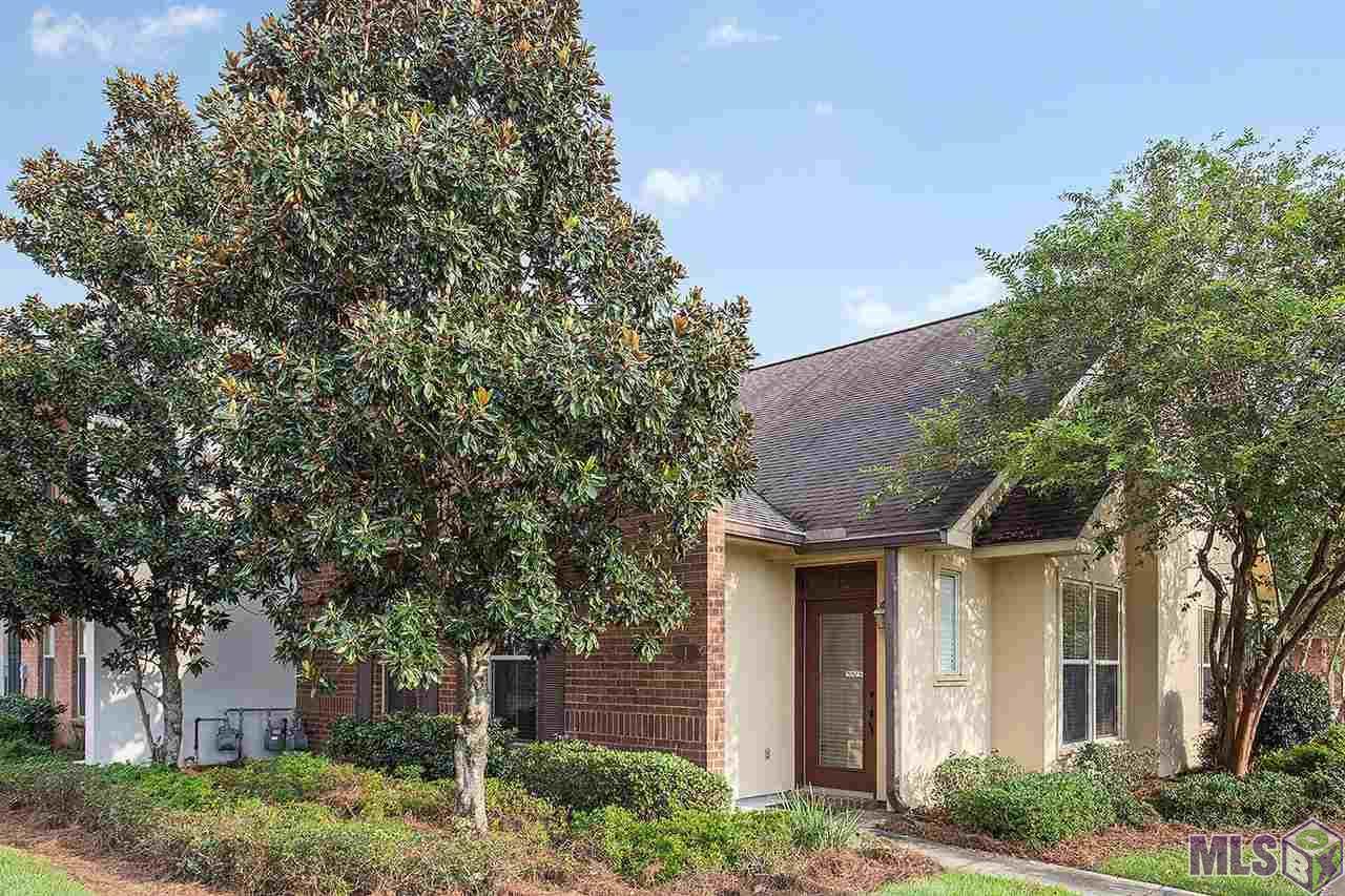 11110 Boardwalk Dr - Photo 1