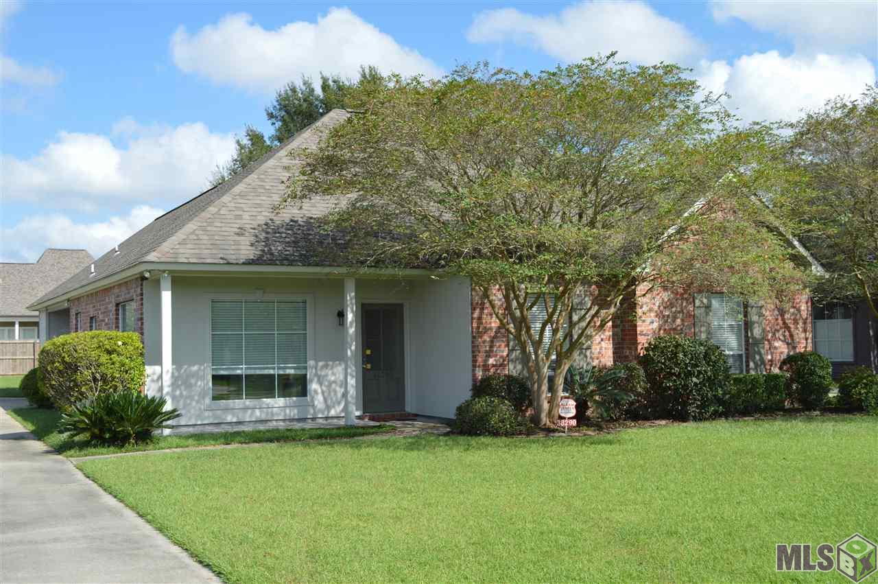 38290 Graystone Ave - Photo 1