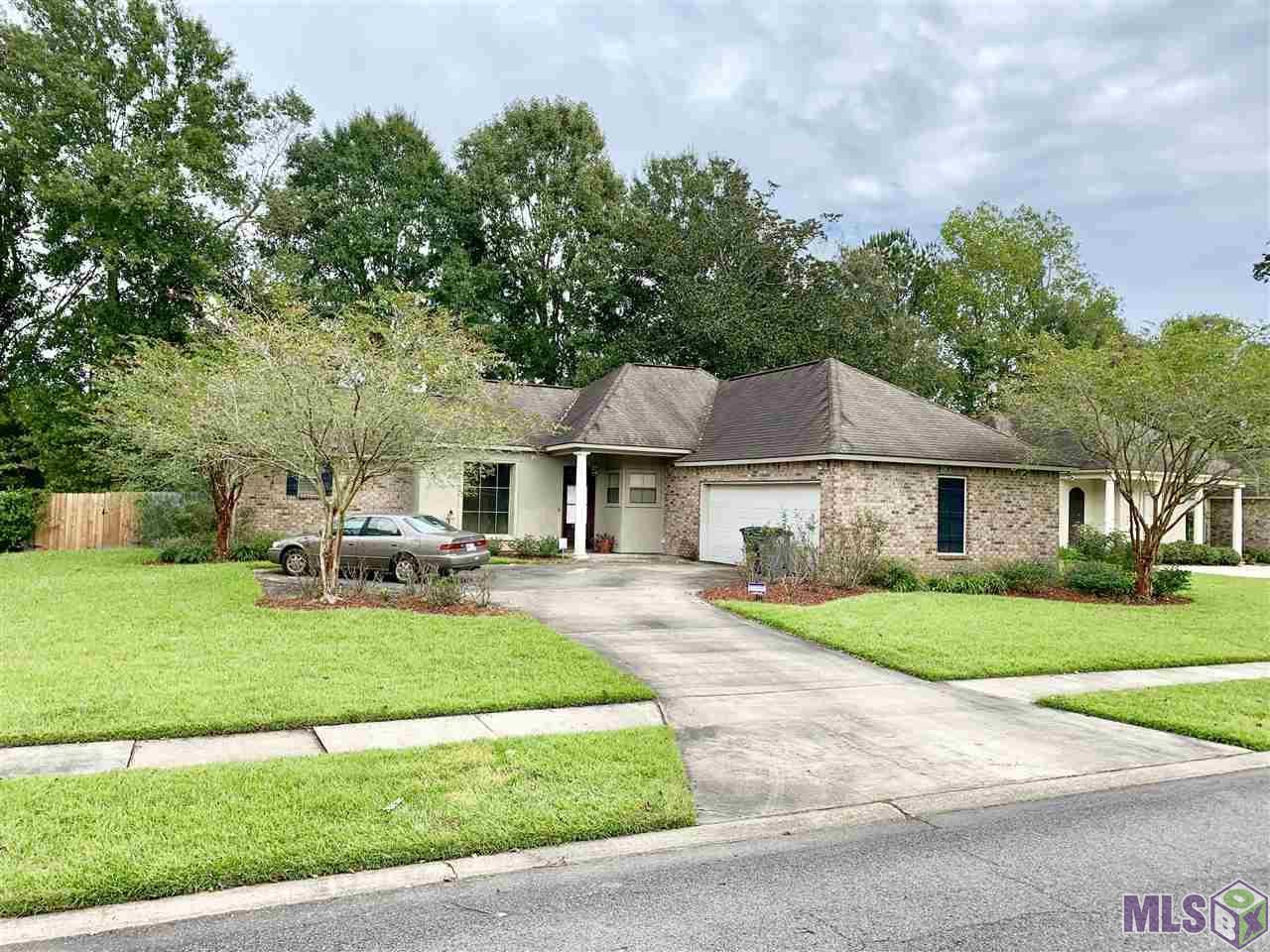 356 Lake Worth Dr - Photo 1