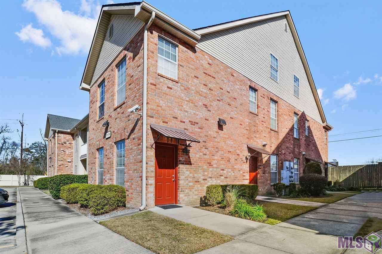 900 Dean Lee Dr - Photo 1