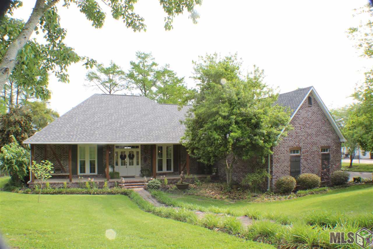 6156 False River Rd - Photo 1