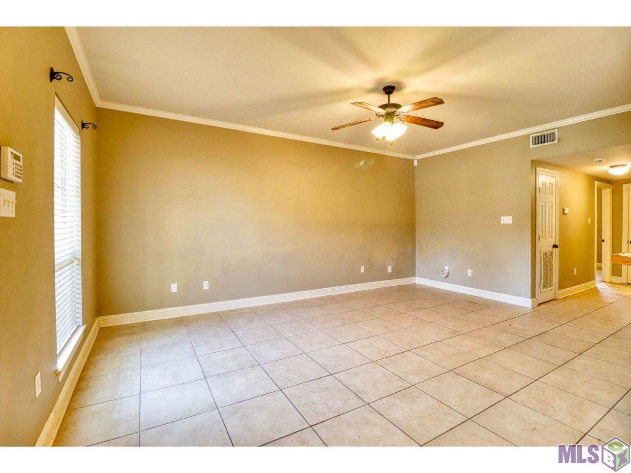 838 Meadow Bend Dr - Photo 1
