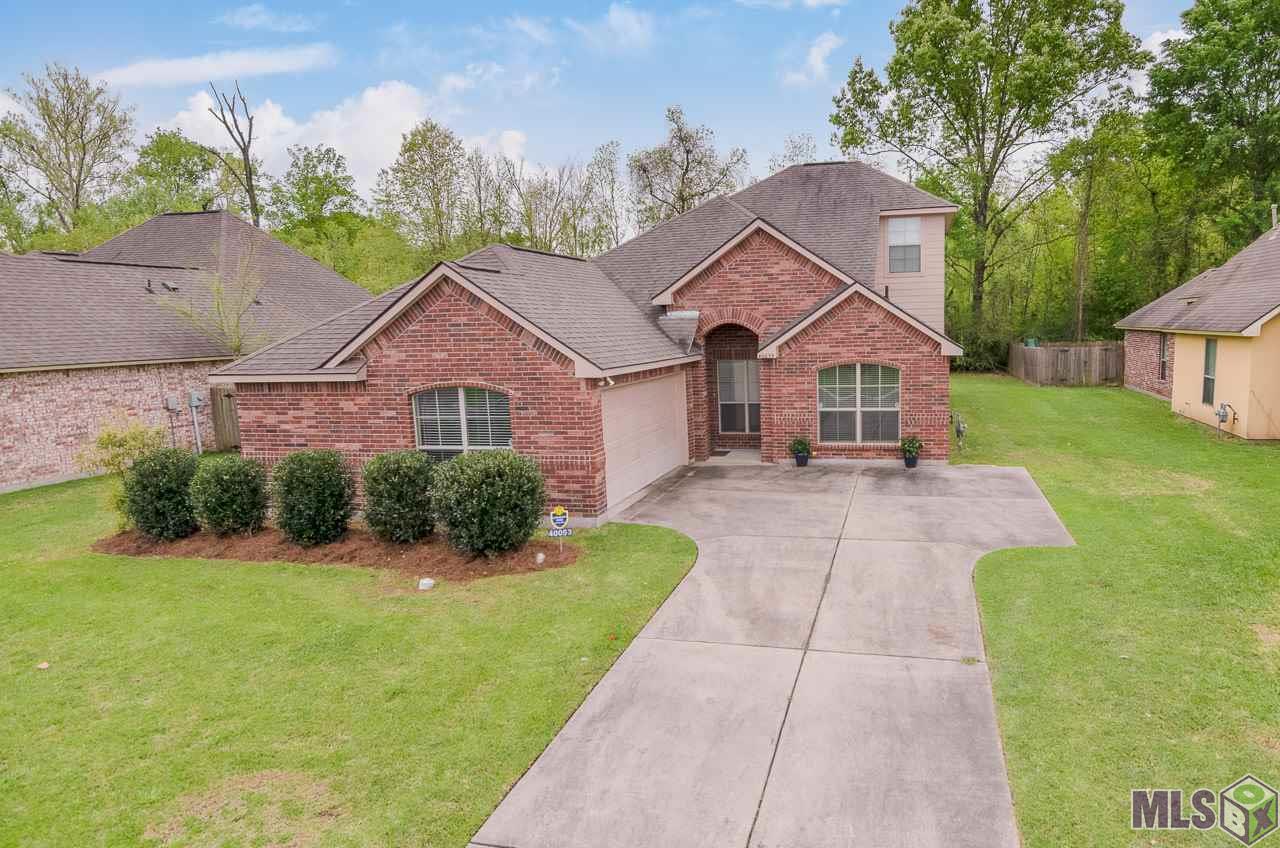 40053 High Creek Ave - Photo 1