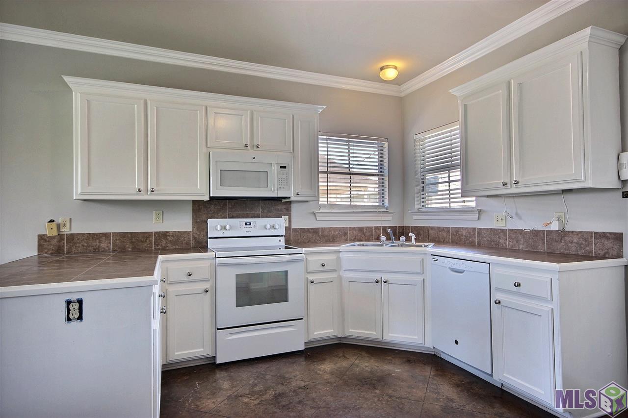 40511 Fox Run Dr - Photo 1