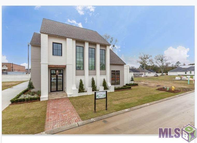 707 Adelia Ln - Photo 1