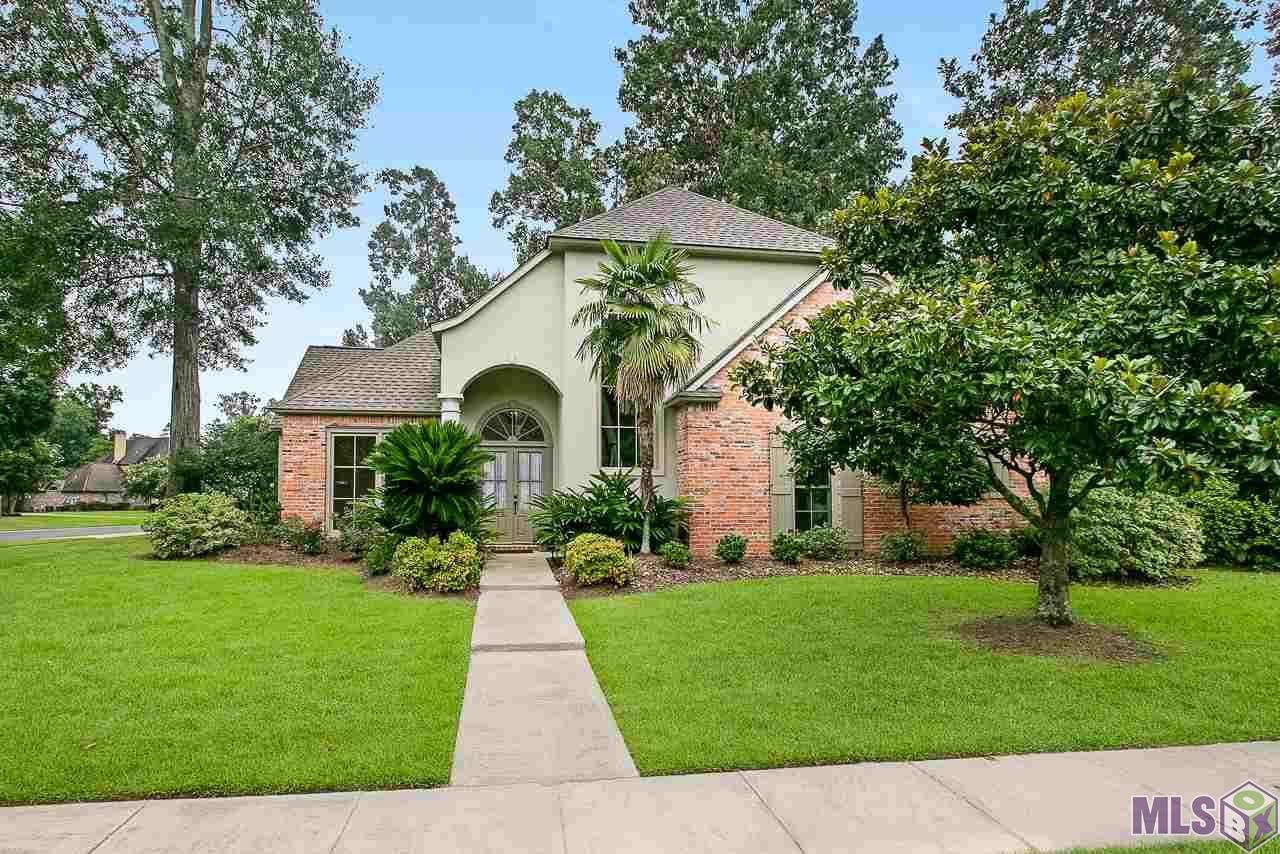 1338 Notting Hill Dr - Photo 1