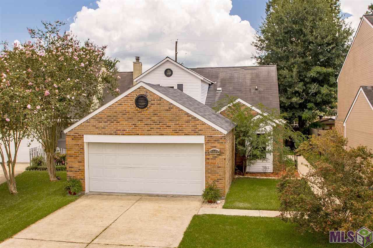 8937 Sassafras Dr - Photo 1