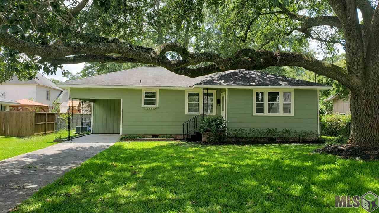 1366 Aberdeen Ave - Photo 1