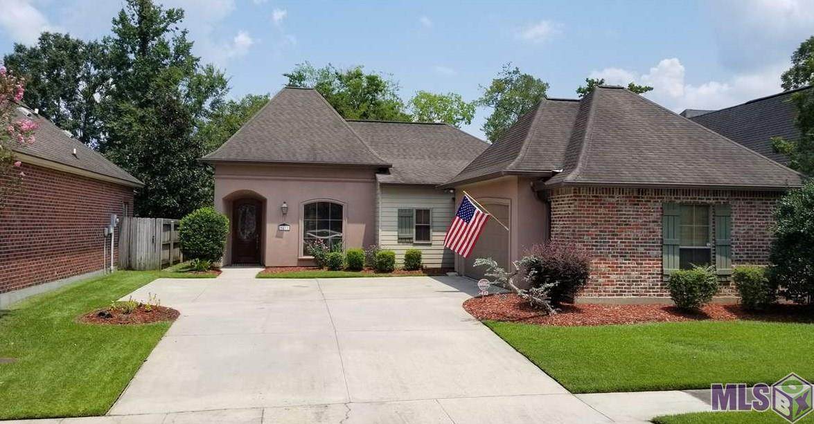 9433 Lake Forest Dr - Photo 1
