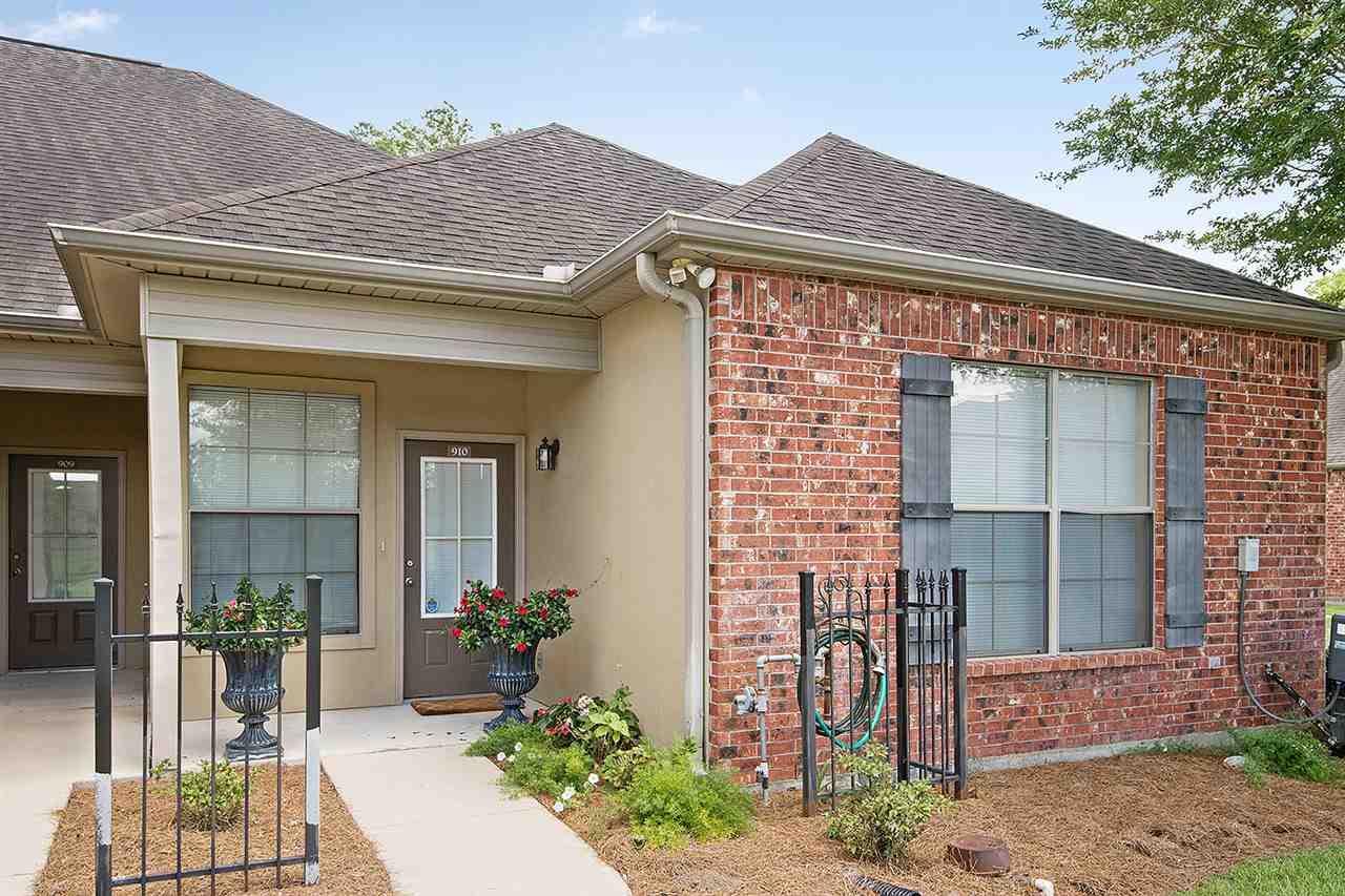 809 Summer Breeze Dr - Photo 1